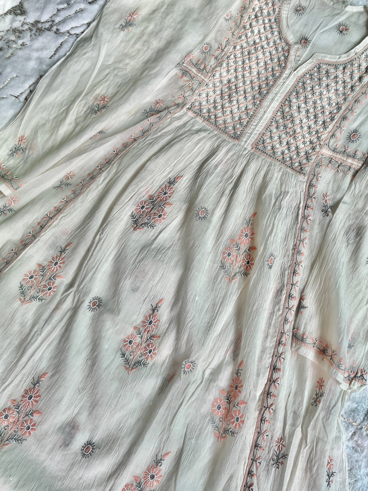 Why Choose Unstitched Mul Chanderi Chikankari Kurta Dupatta Sets with Cutdana Work for Summer Weddings
