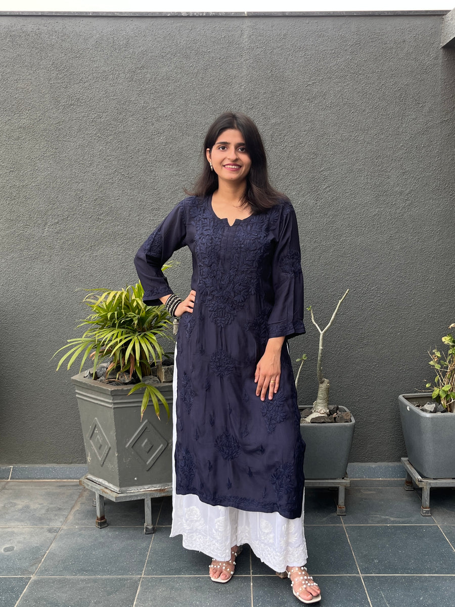 Red Muslin Chikankari Straight Kurta | Lucknowi – photo 11