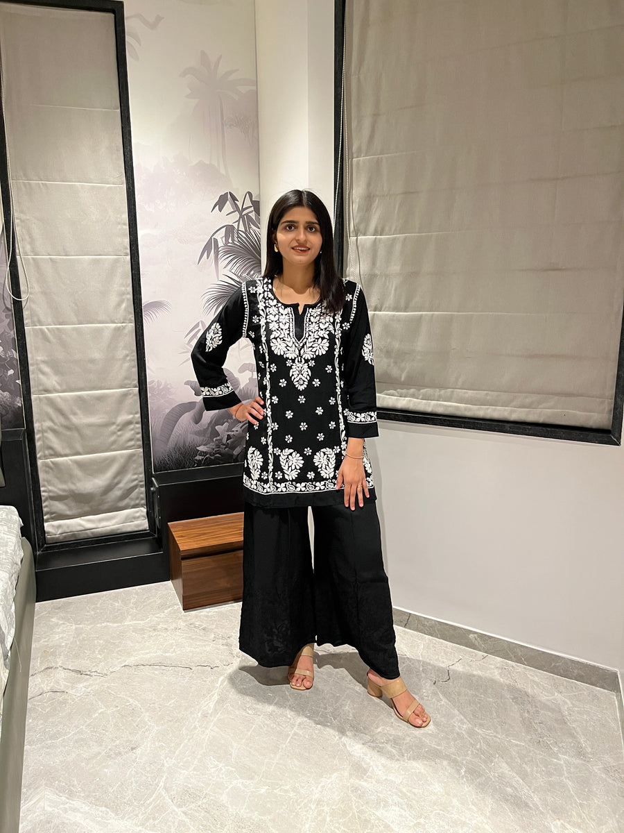 Lavender Modal Chikankari Short Kurti | Lucknowi – photo 8