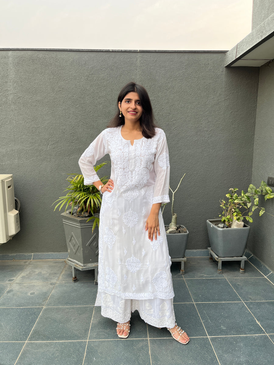 White Muslin Chikankari Straight Kurta | Lucknowi