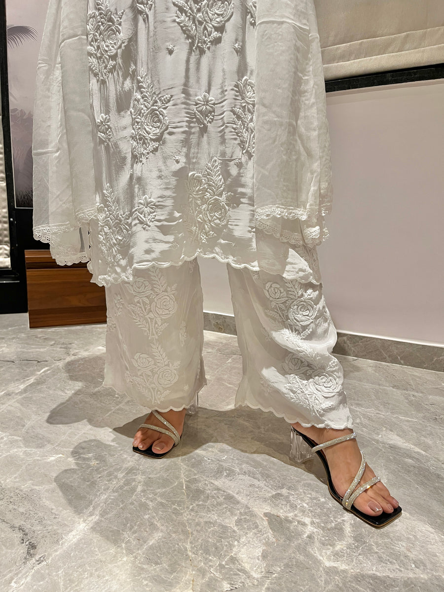 White Crepe Chikankari Kurta Palazzo Dupatta Set | Lucknowi – photo 9